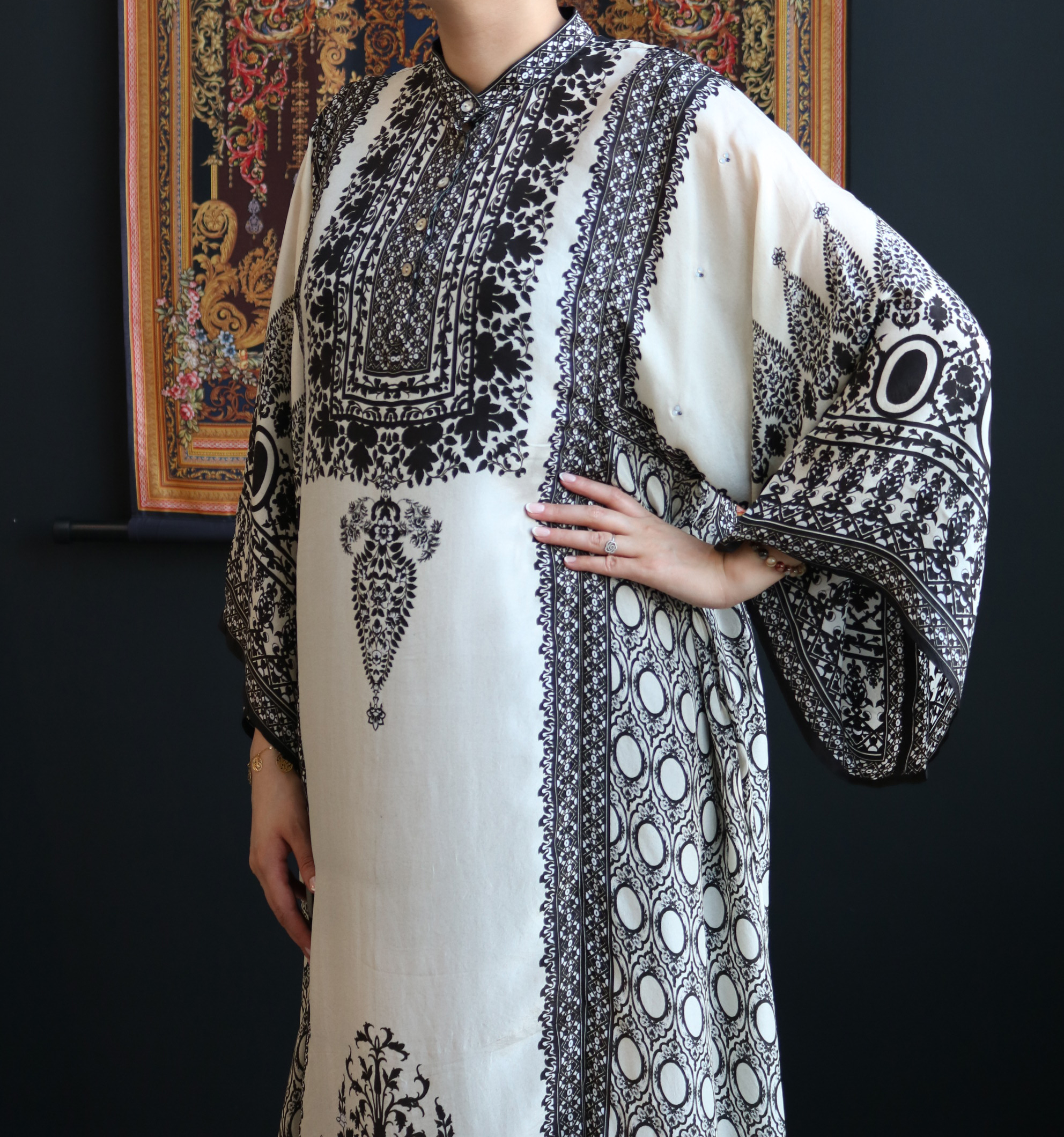 Mandawa Gayatri Angora Black - Image 2