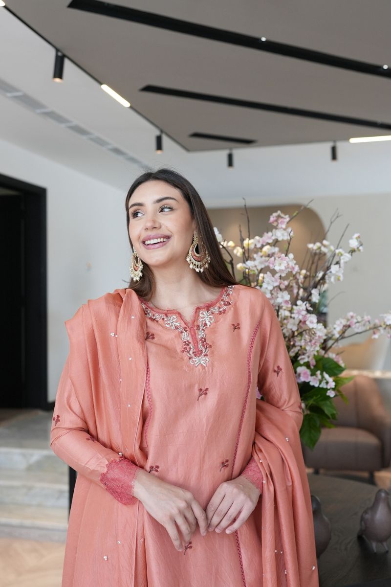Peach Embroidered Kurta Set - Image 3